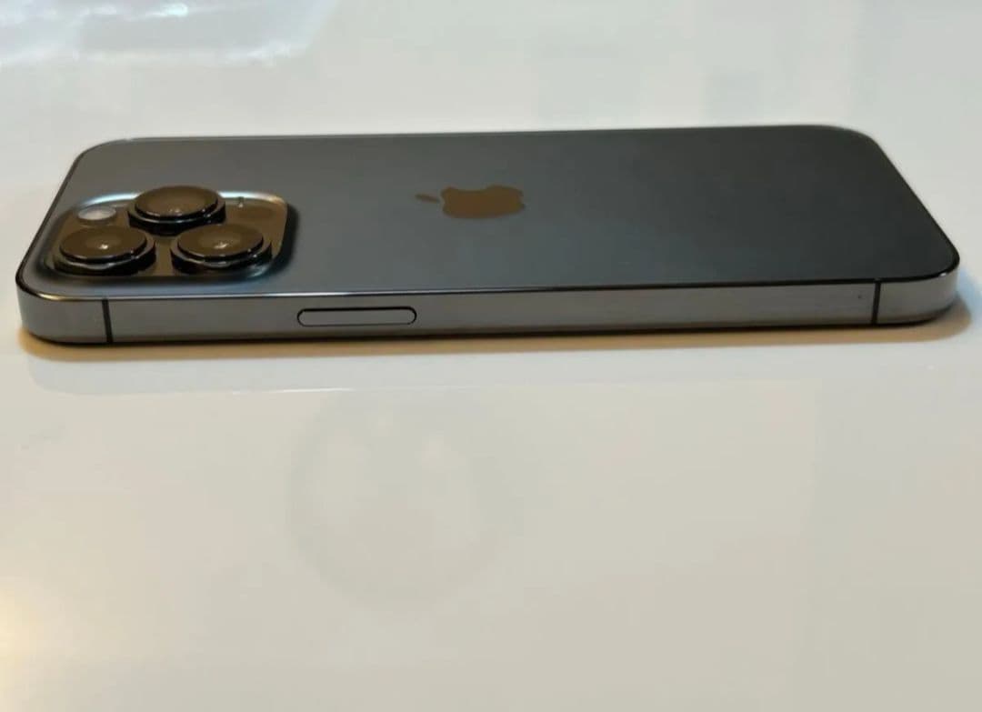 iPhone13pro simフリー 128GB（ケース3個おまけ）