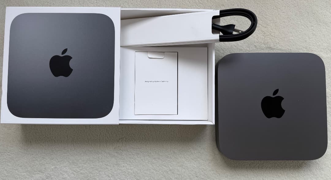 Apple Mac mini2018 スペースグレー