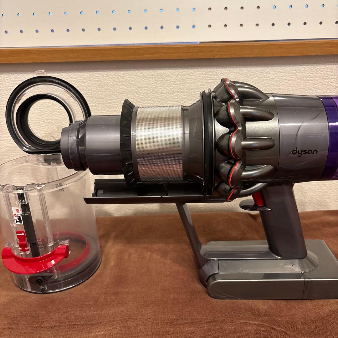 【動作品】　ダイソン　V11 Fluffy SV14 メンテナンス済み