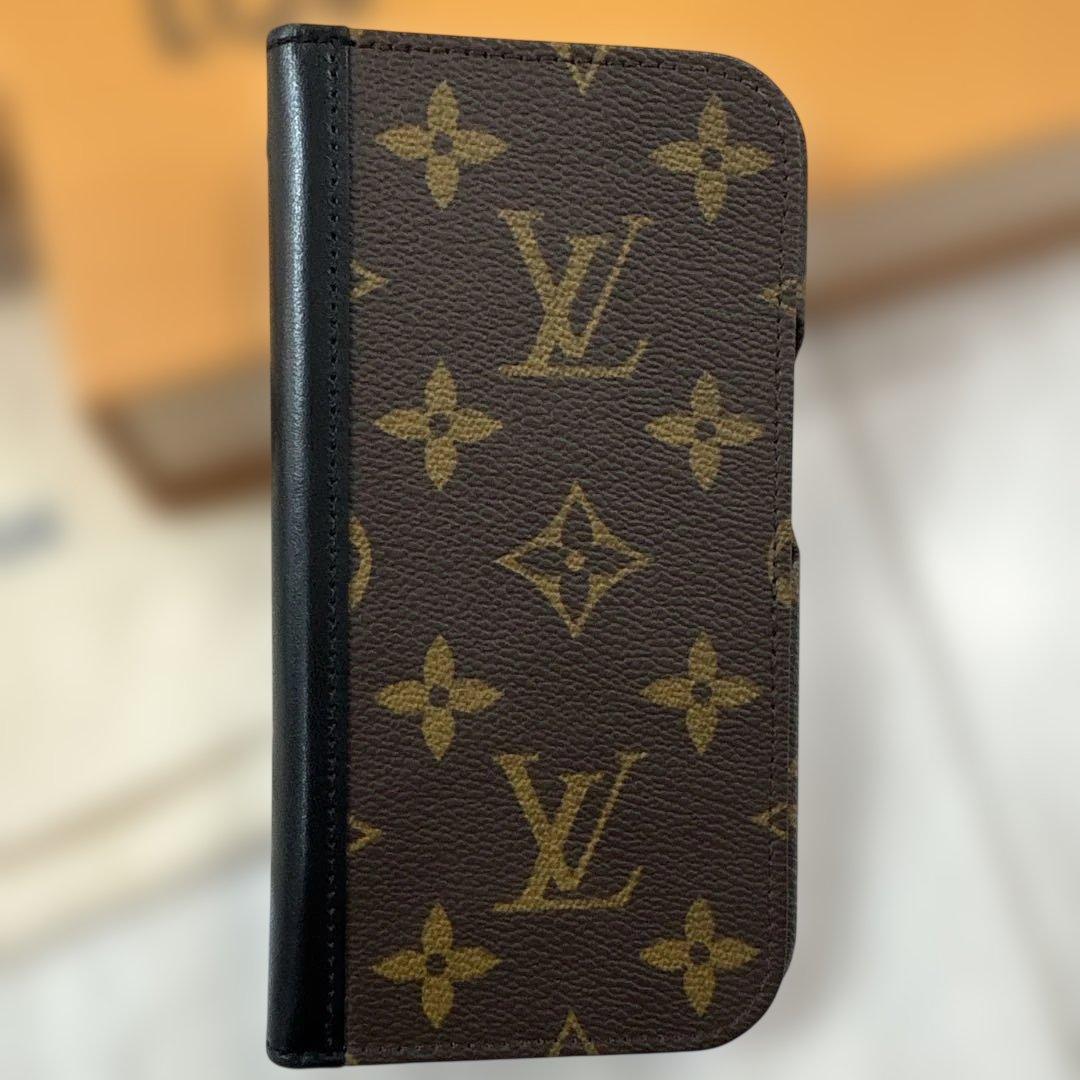 LOUIS VUITTON⭐︎正規店購入⭐︎iPhone15Pro⭐︎スマホケース⭐︎