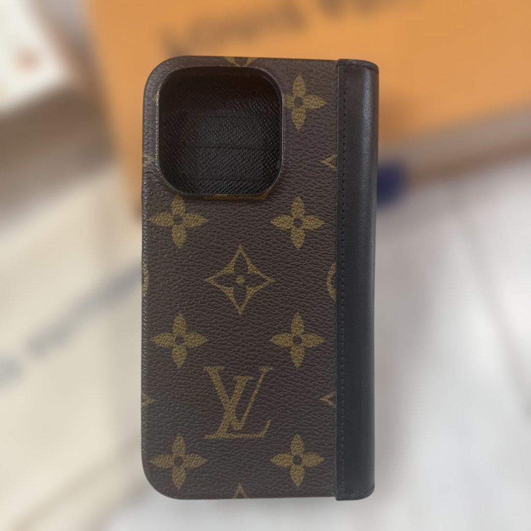 LOUIS VUITTON⭐︎正規店購入⭐︎iPhone15Pro⭐︎スマホケース⭐︎