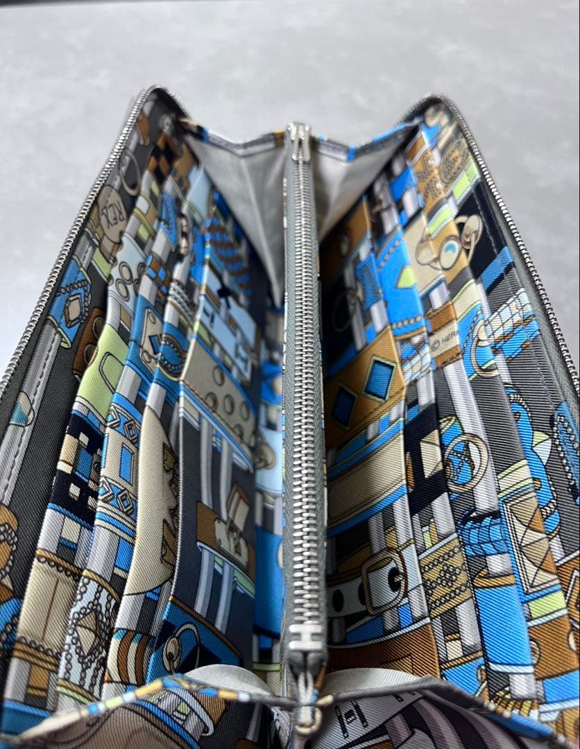 2日間限定出品！エルメス/HERMES /長財布アザップシルクイン美品