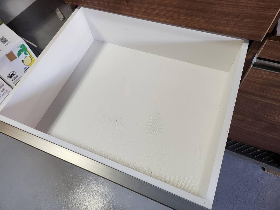 【中古品】古賀家具・食器棚・セイント（９０サイズ）