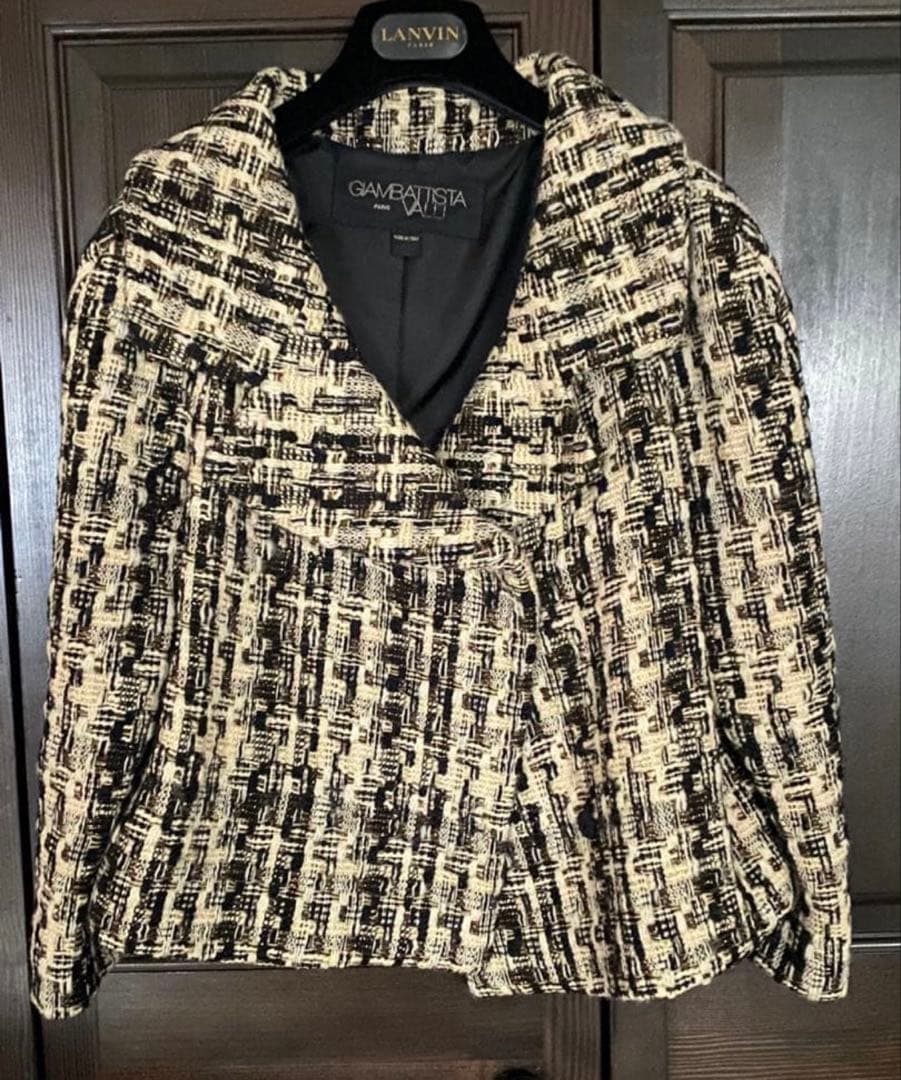 ジャンバティスタヴァリ　Giambattista Valli ジャケット