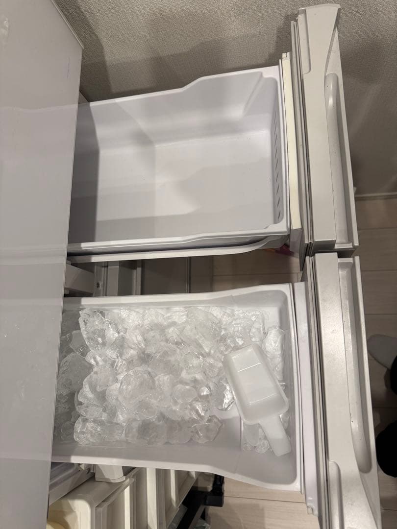 HITACHI 冷蔵庫 470L 左開き　R-HWS47NL