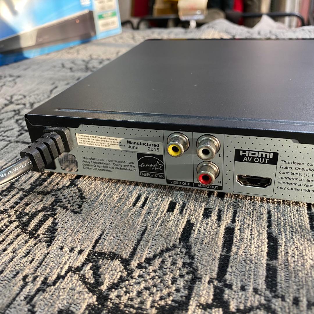 Panasonic リージョンフリー　DVDプレーヤー　dvd s700p