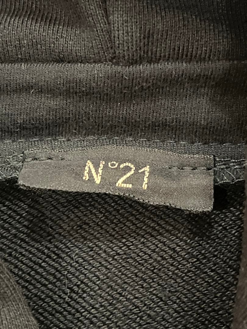 希少　N°21 ヌメロベントゥーノ　パーカー　黒　14 アメフト