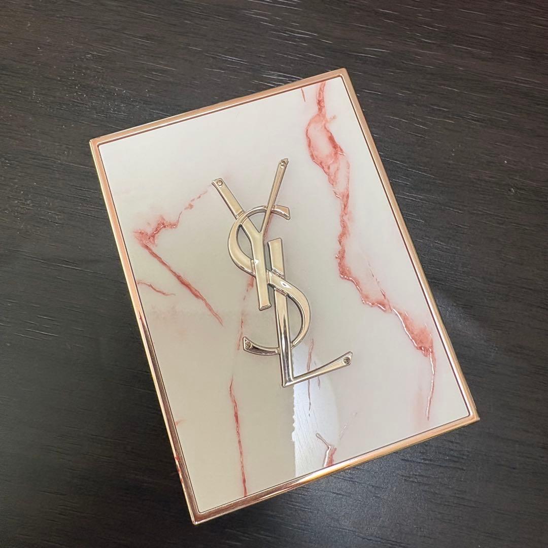 限定　イヴ・サンローランクチュール ミニ クラッチ ＜コレクター＞825