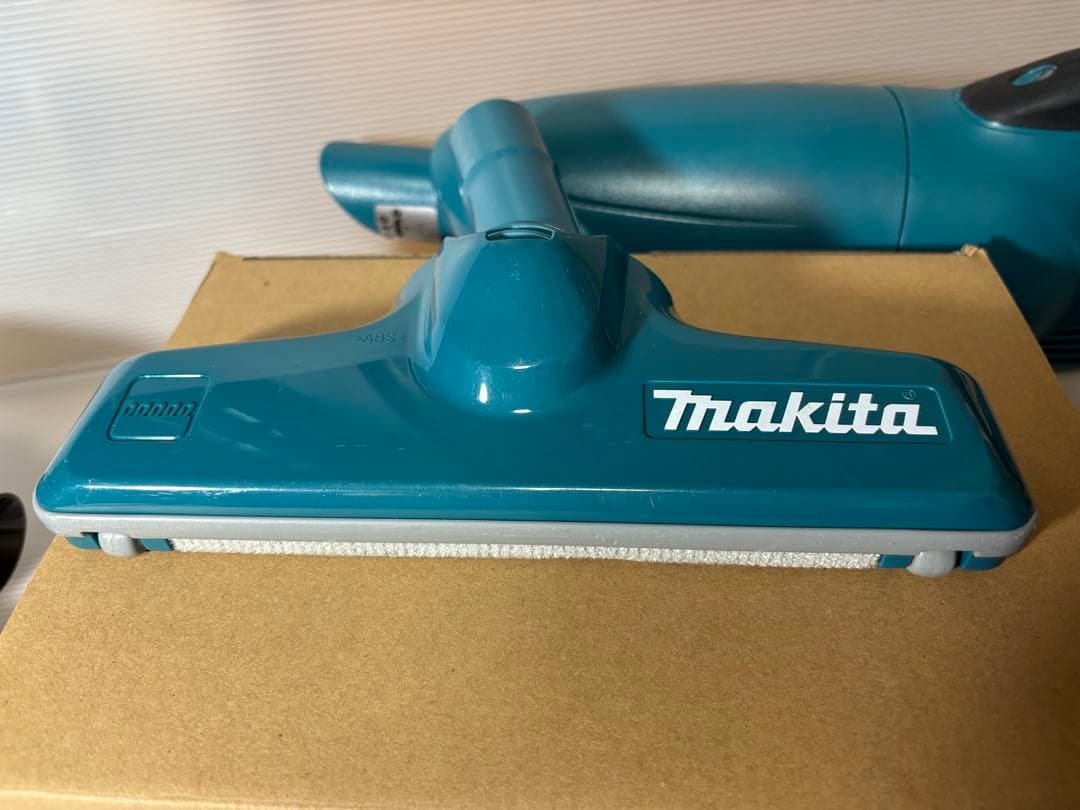 マキタ CL181FD 掃除機 クリーナ バッテリー 充電器 セット