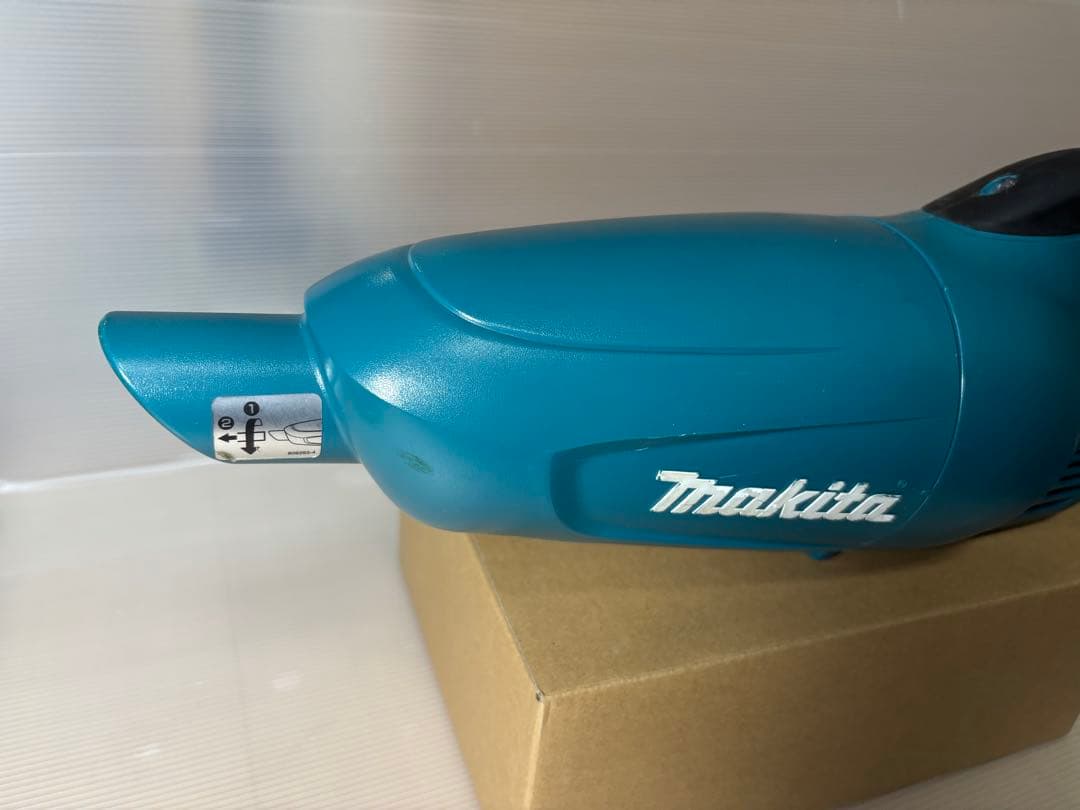 マキタ CL181FD 掃除機 クリーナ バッテリー 充電器 セット