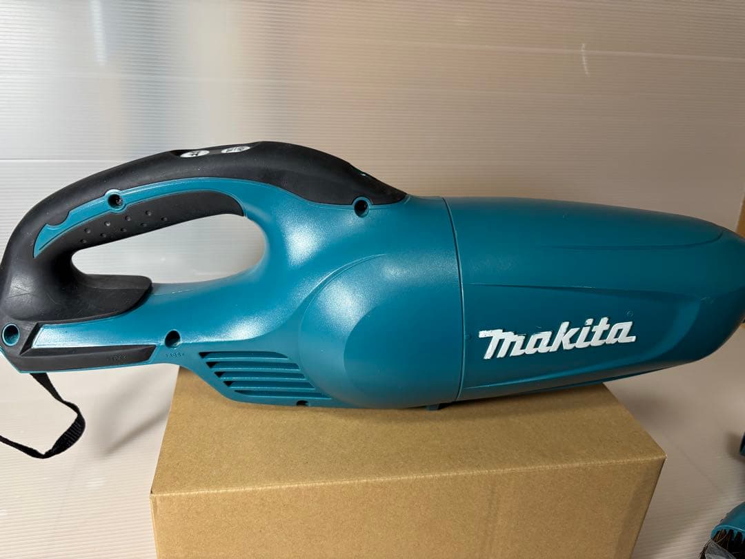 マキタ CL181FD 掃除機 クリーナ バッテリー 充電器 セット