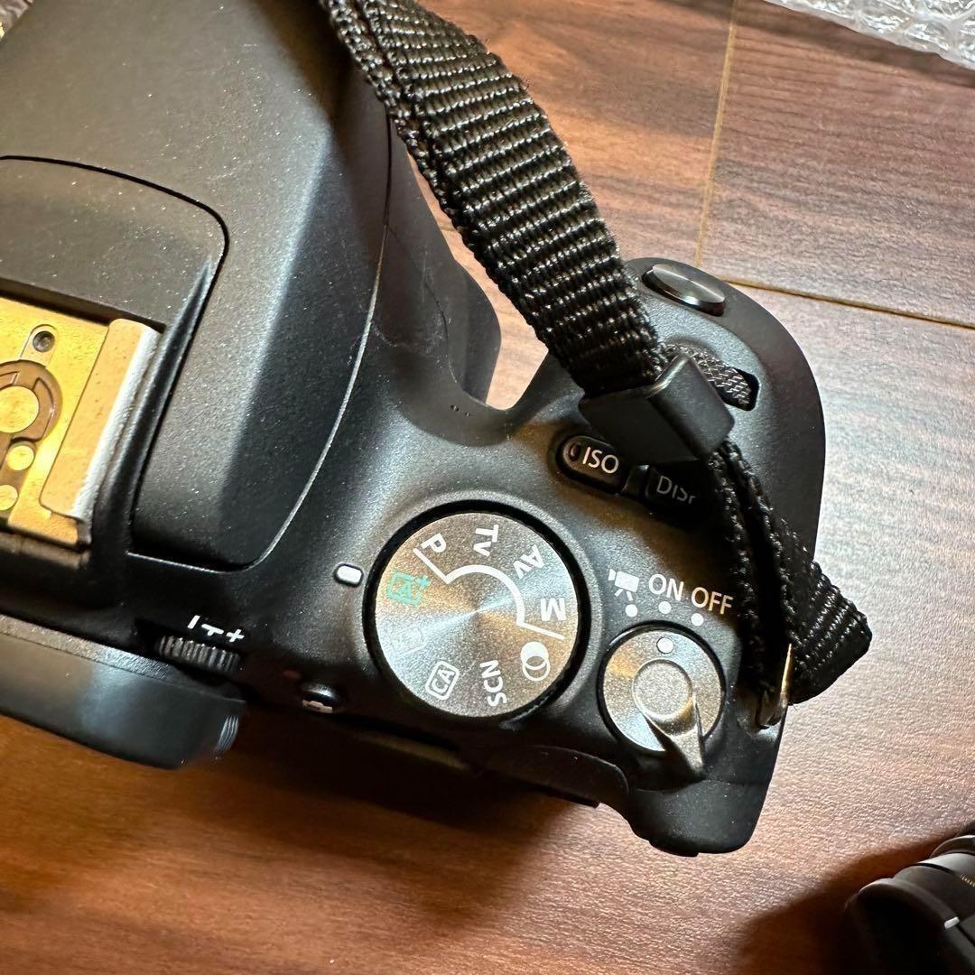 Canon EOS Kiss X9 EF-S 18-55mm ほぼ新品 0309