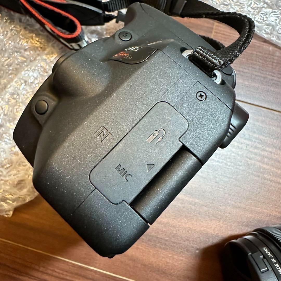 Canon EOS Kiss X9 EF-S 18-55mm ほぼ新品 0309