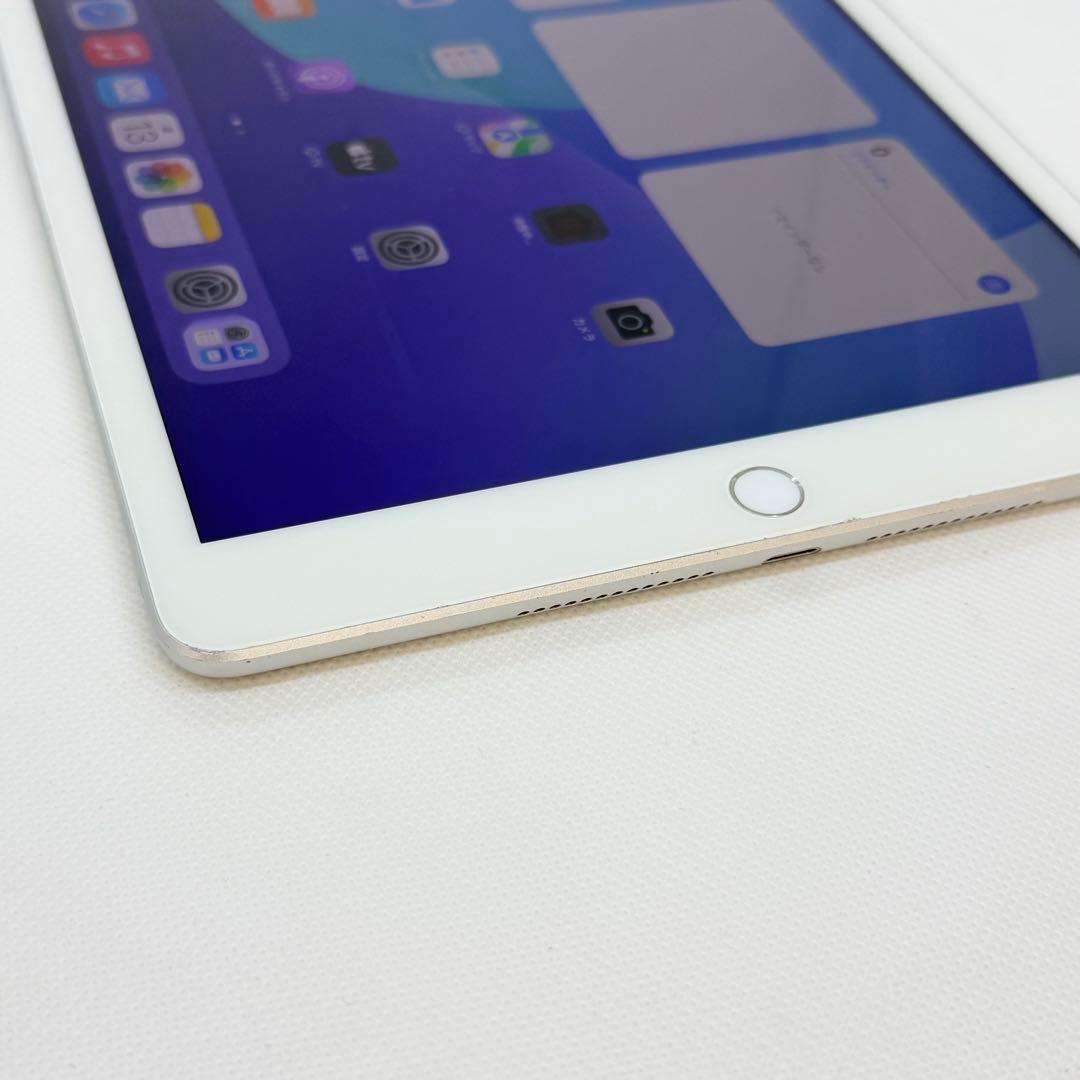 IPad 第8世代 32GBセルラーモデル