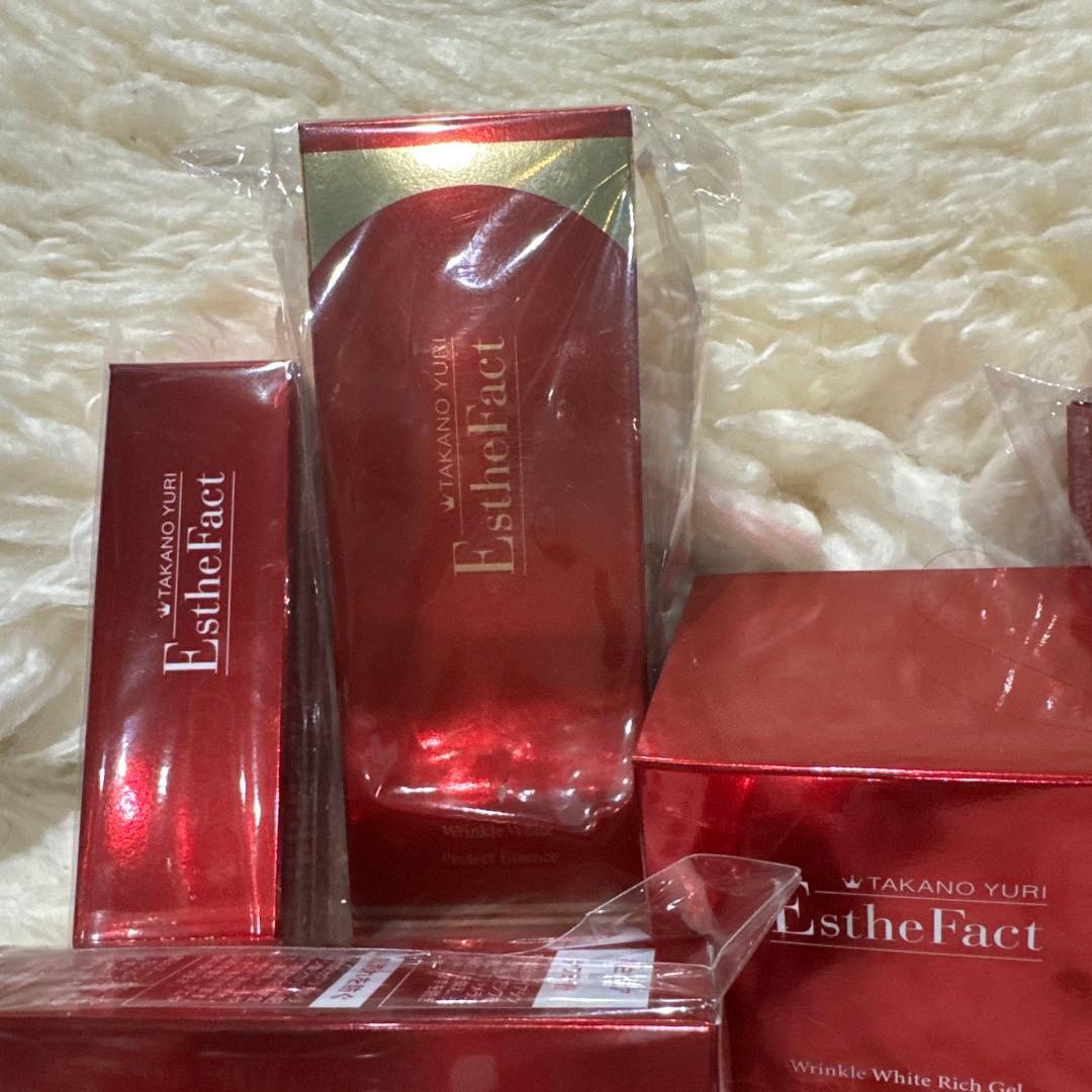 たかの友梨エステファクト セット 新品未使用未開封リンクルホワイト