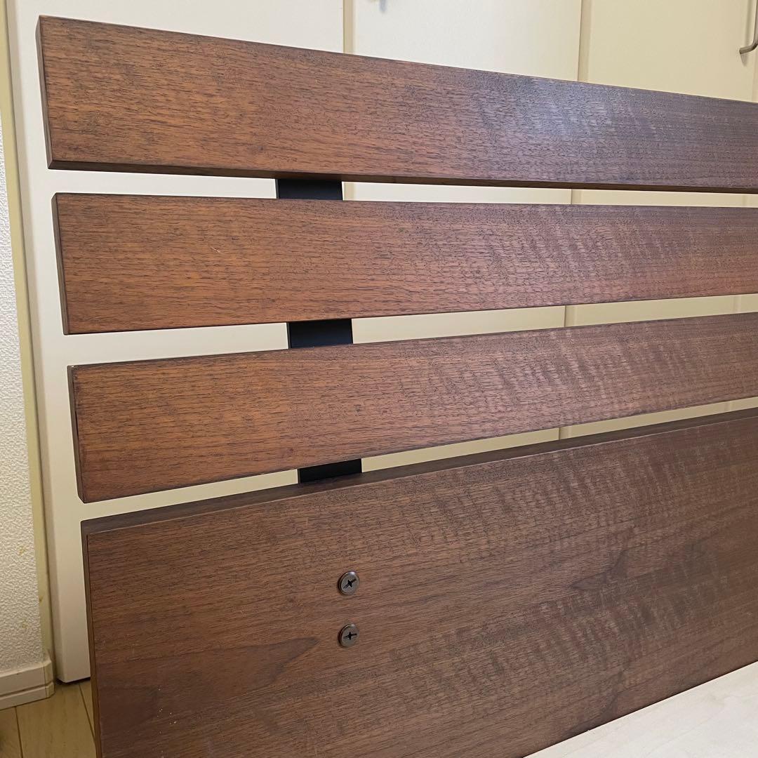 ACTUS 木製ダブルベッドフレーム