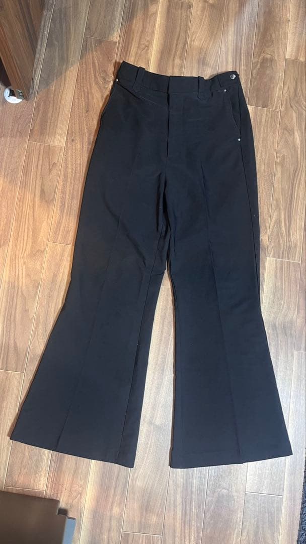 Jent Louis フレアスラックス