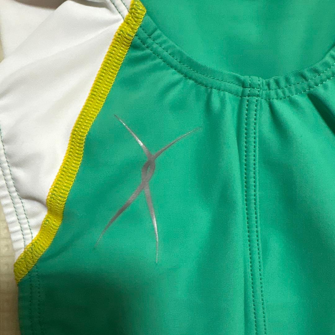 使用品 アリーナ 競泳水着 Sサイズ NUX ハイカット