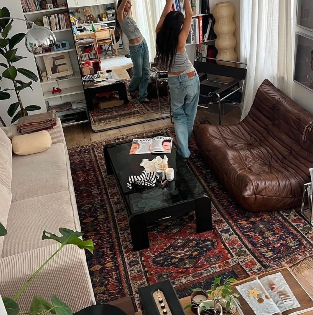 トライバルラグ　ヴィンテージ風　アーバンアウトフィッターズ　トルコ