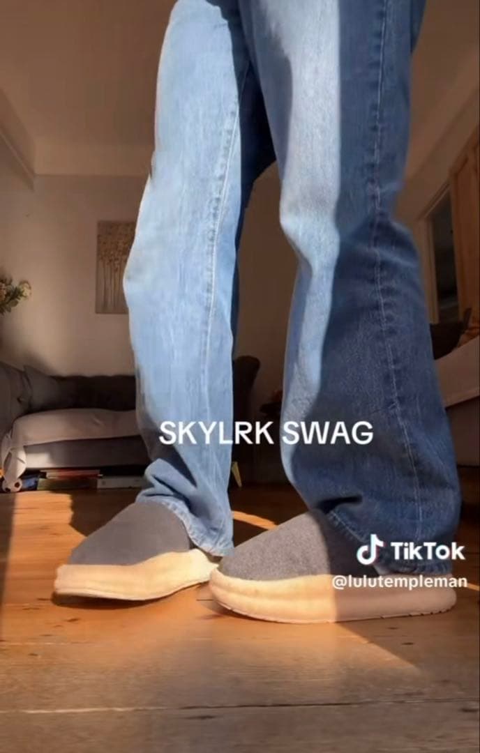 SKYLRK REST SLIPPER ※即完売品