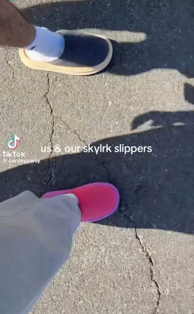 SKYLRK REST SLIPPER ※即完売品