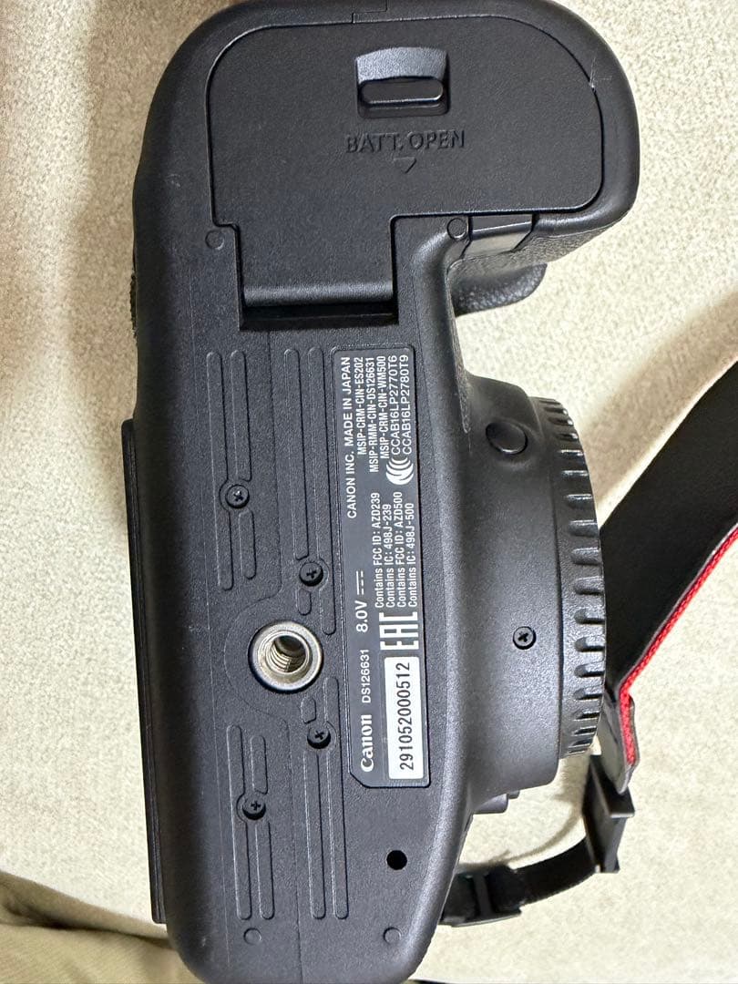 【値下しました】Canon EOS 6D Mark II 【一眼レフ基礎セット】