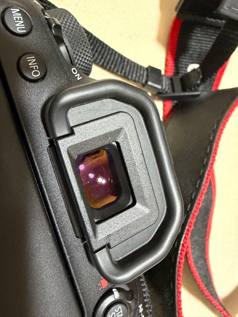 【値下しました】Canon EOS 6D Mark II 【一眼レフ基礎セット】