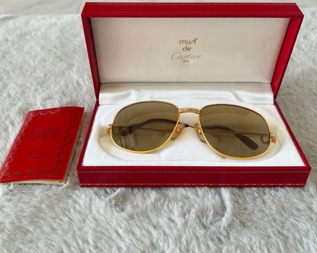 ヨヨヨ　ページ　Cartier カルティエサングラス 56 16 130