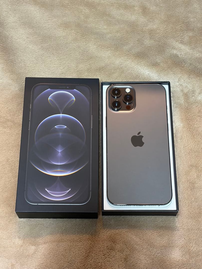 iPhone 12 Pro Max グラファイト 黒SIMフリー ガラスフィルム