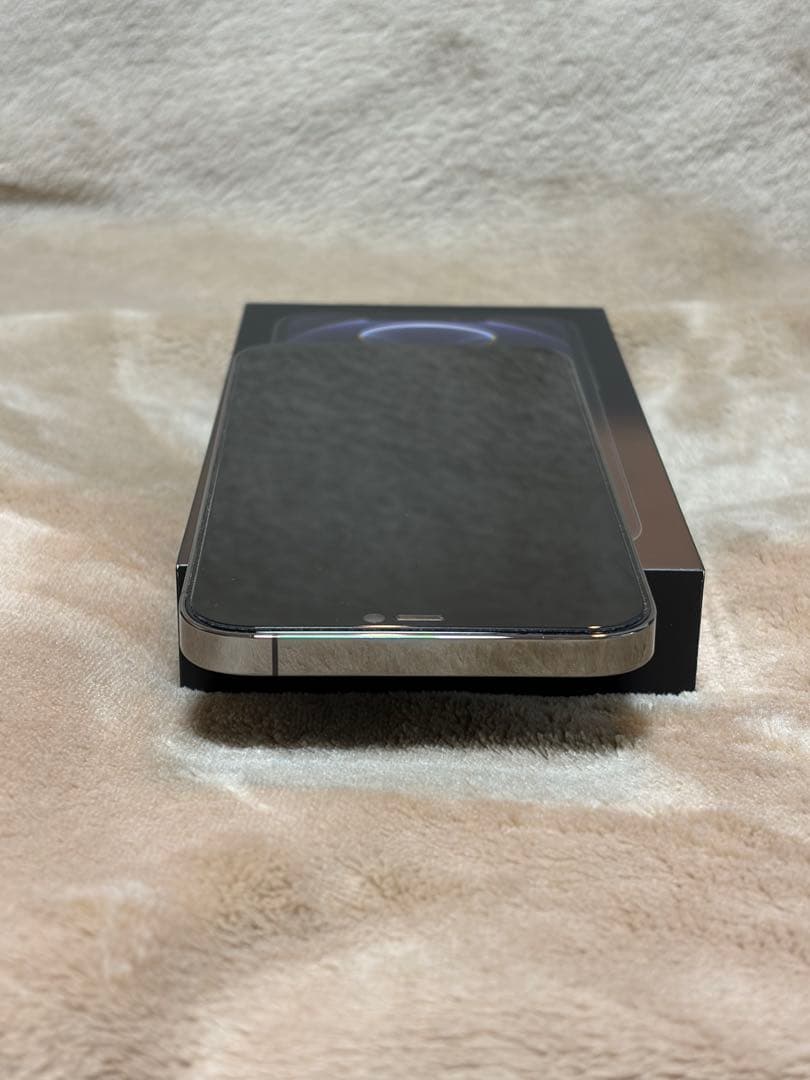 iPhone 12 Pro Max グラファイト 黒SIMフリー ガラスフィルム