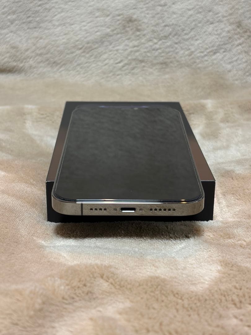 iPhone 12 Pro Max グラファイト 黒SIMフリー ガラスフィルム