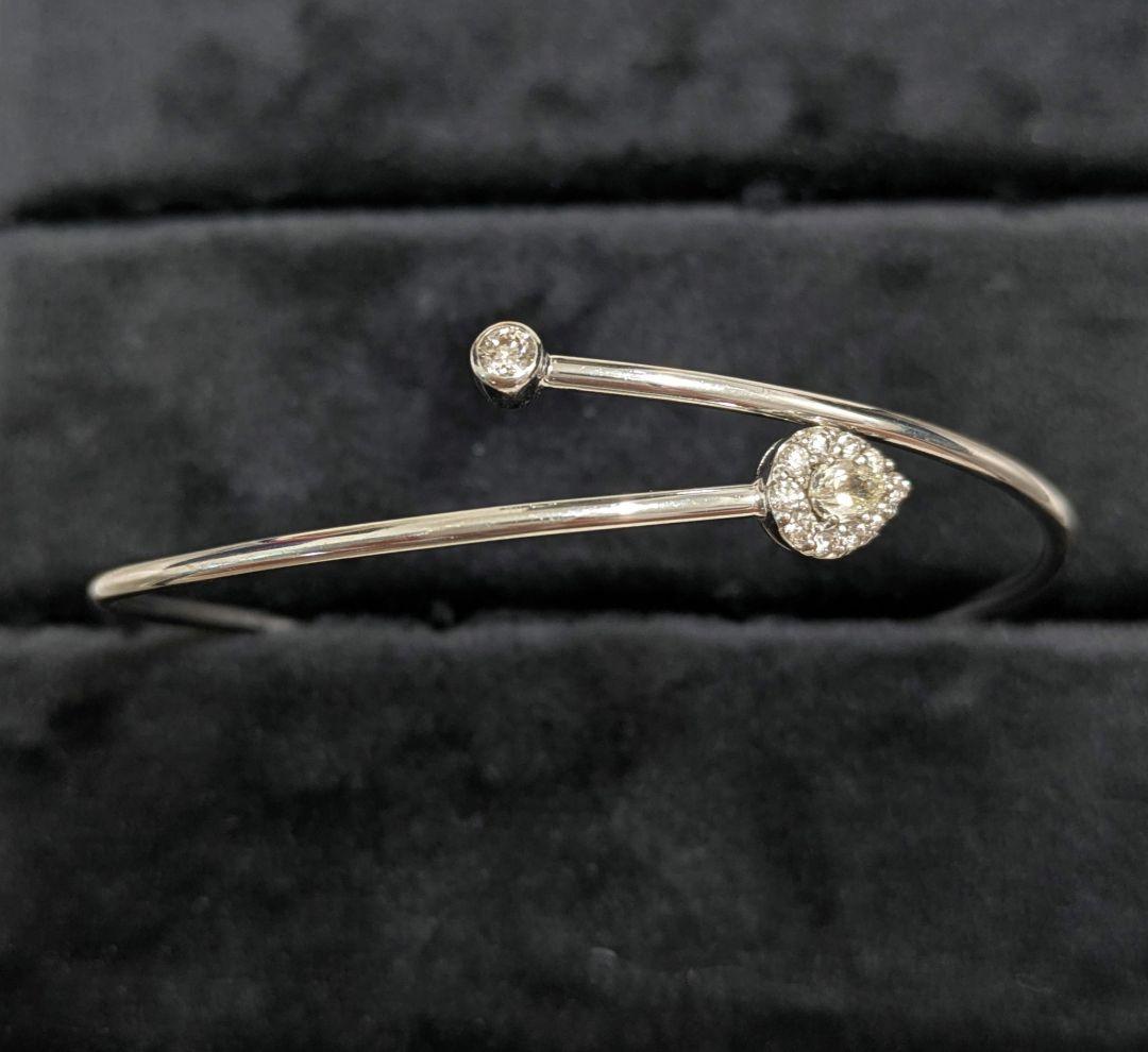 バングル　0.3ct、0.19ct