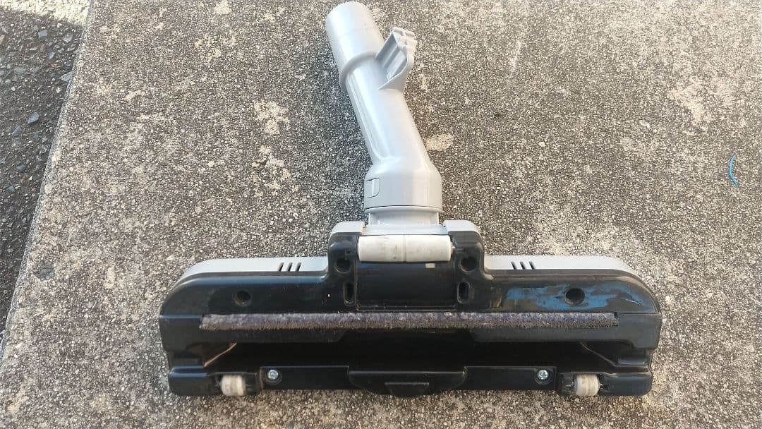 マキタ充電式クリーナー　CL500D