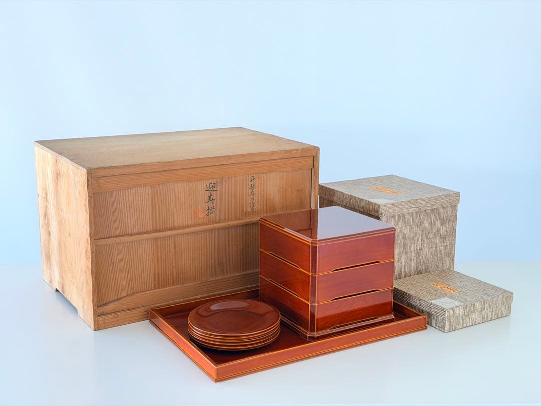 飛騨春慶　漆器 重箱 皿5枚 盆　収納木箱付き　迎春準備