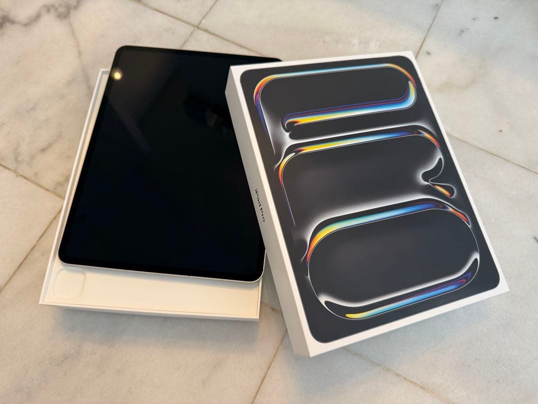 Apple iPad Pro 13シルバー M4 1TB apple care付