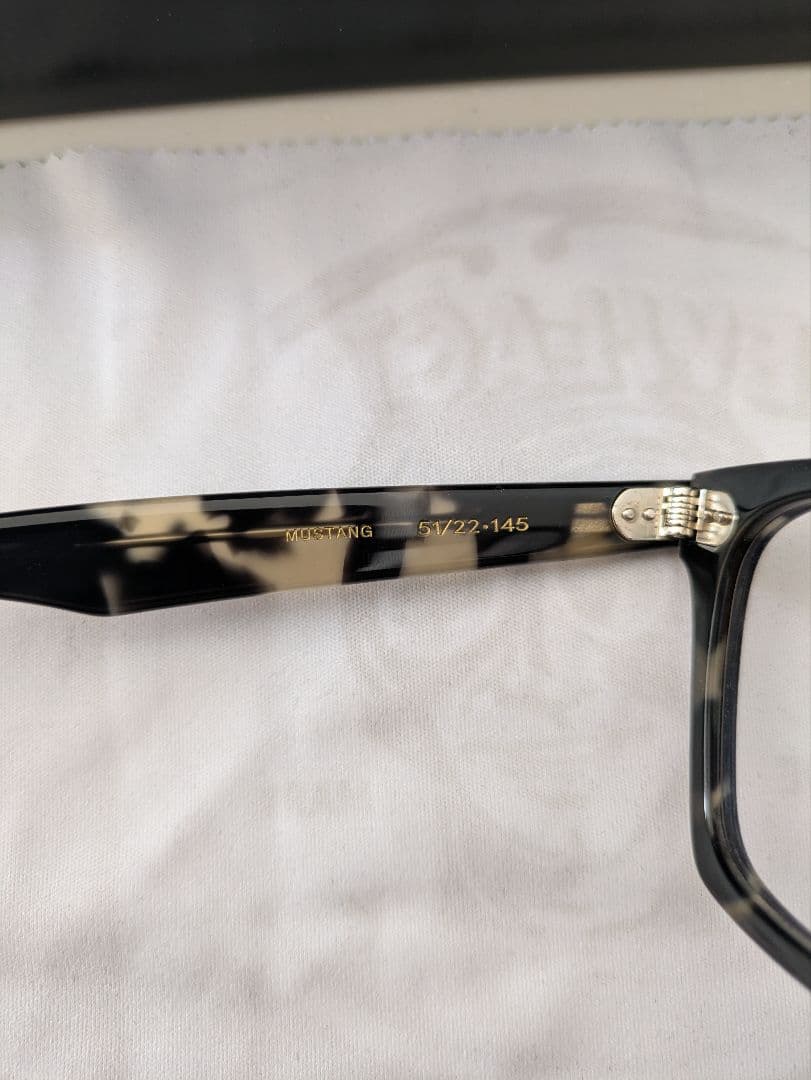 EVILACT イーブルアクト サングラス mustang マスタング 調光