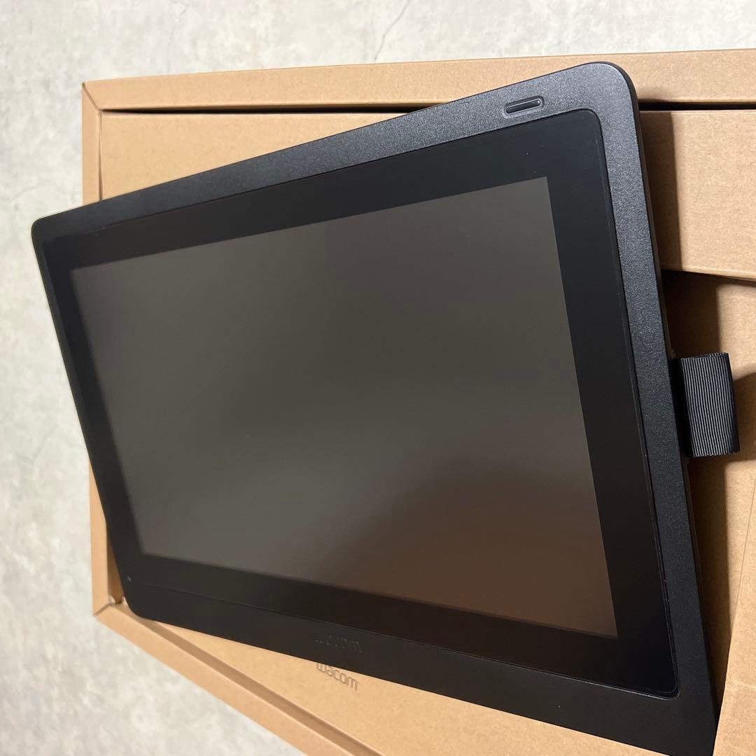 wacom cintiq DTK1660 ワコム　液晶タブレット　液タブ