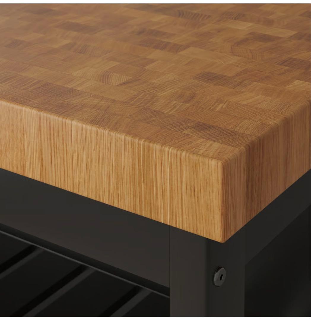 Reenie　ヴァドホルマ アイランドキッチン, ブラック/オーク