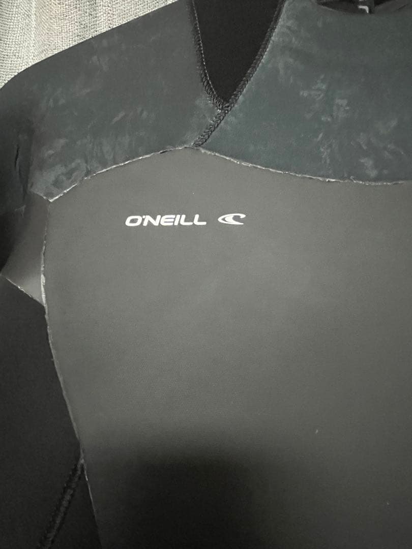 【新品】ONEILL（オニール）セミドライ　MLサイズ　年末年始値下げ