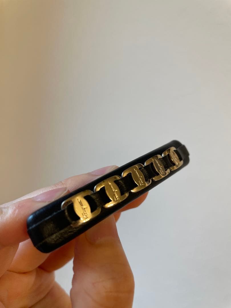 【Ferragamo】フェラガモ　バレッタ