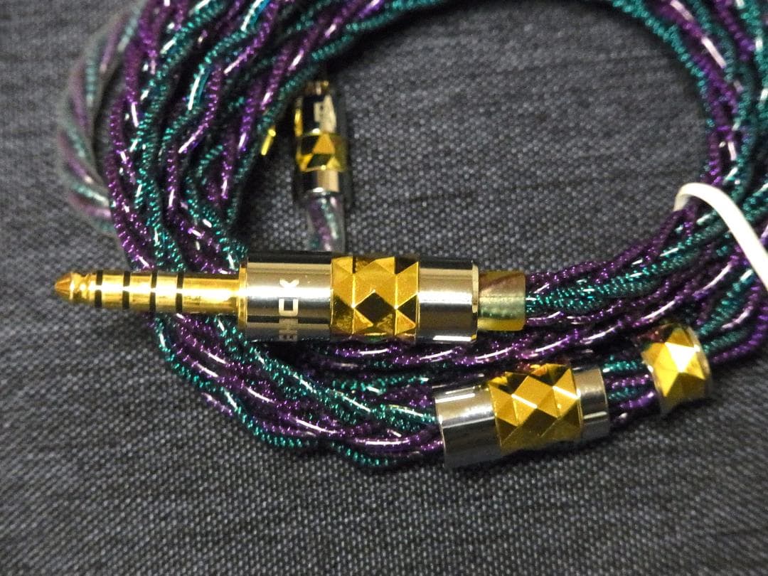 高音質 NiceHCK DualGod 2Pin 4.4mm【未使用、おまけ付】