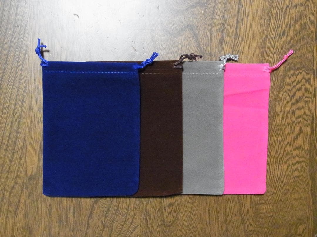 高音質 NiceHCK DualGod 2Pin 4.4mm【未使用、おまけ付】