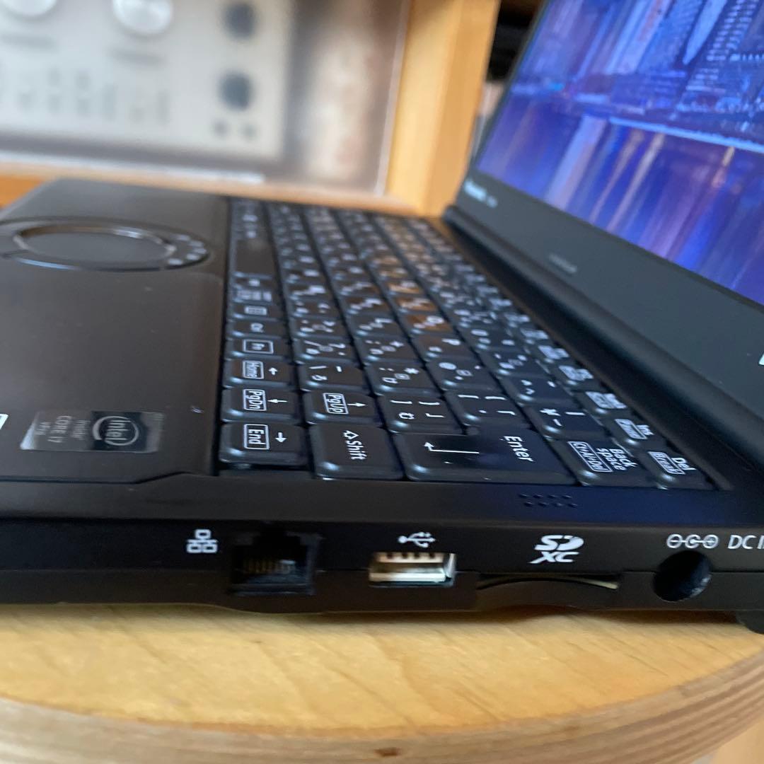 レッツノートcf-sx4 希少黒corei7 メモリ8GB SSD480GB
