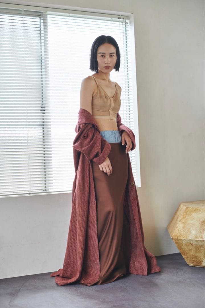 OVERNEATH クロップドビスチェ