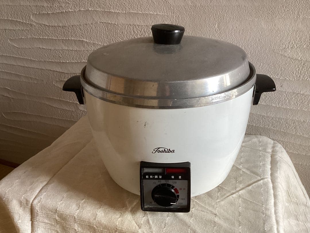 東芝 　TOSHIBA　炊飯器　10合　1升炊き 新品 アンティーク 昭和レトロ