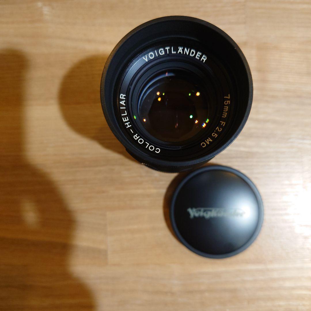 Voigtländer 75mm F2.5 レンズ