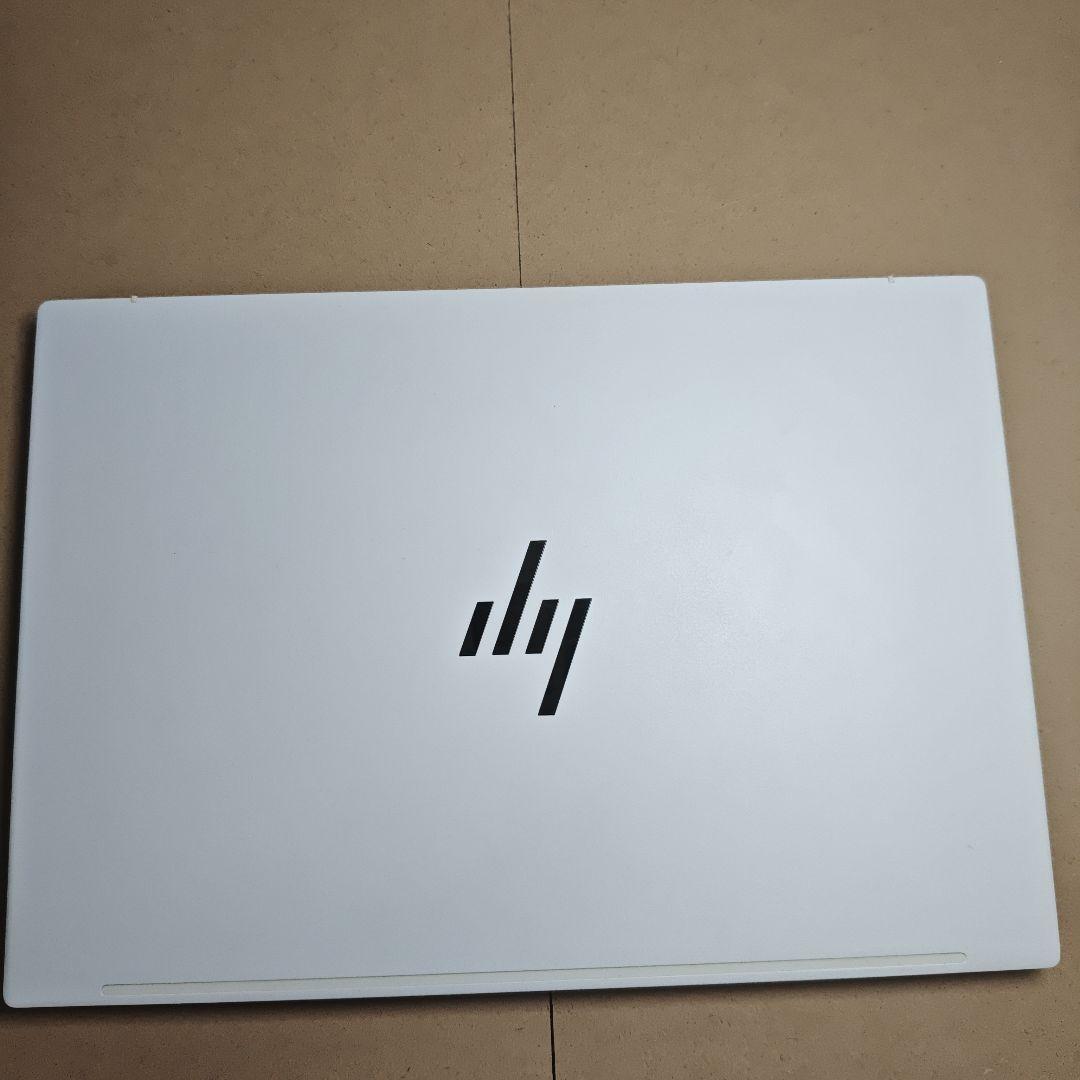 Windowsノート本体 HP Pavilion Aero 13-be2008AU