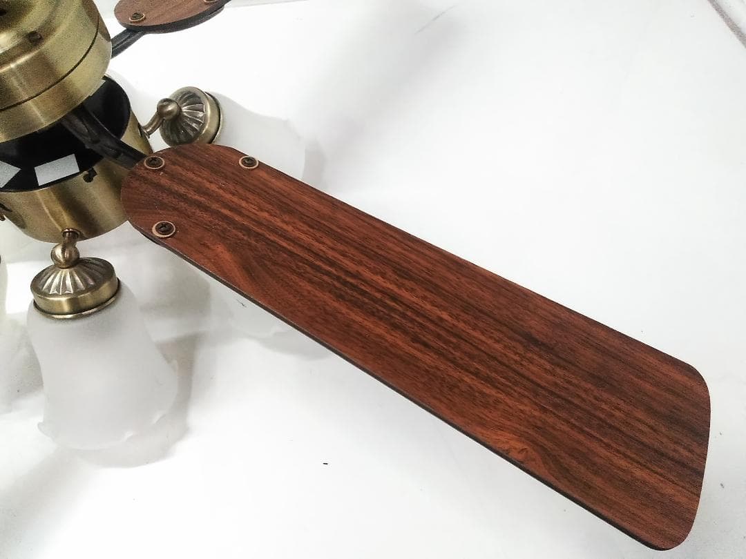 コイズミシーリングファン 8-10畳 リモコン付 BAN0505FR□