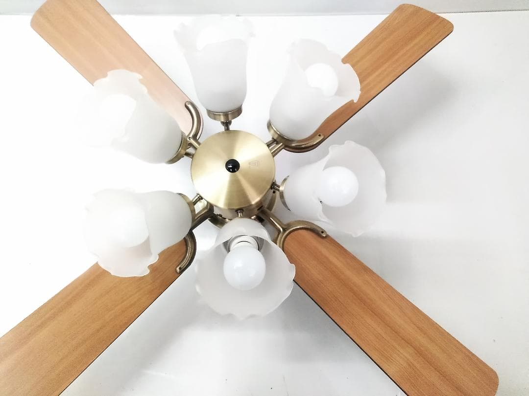 コイズミシーリングファン 8-10畳 リモコン付 BAN0505FR□