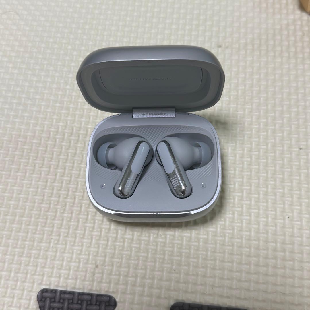 JBL LIVE BEAM 3 ワイヤレスイヤホン